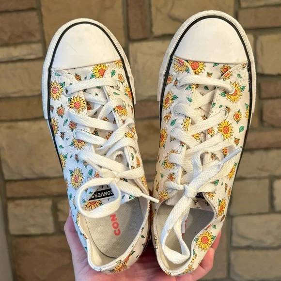 CONVERSE ALL STAR-SUNFLOWER PRINT, SZ 3 - Picture 6 of 7